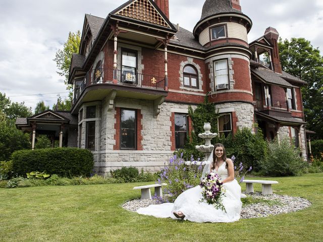 Sarah and Garrett&apos;s Wedding in Spokane, Washington 36