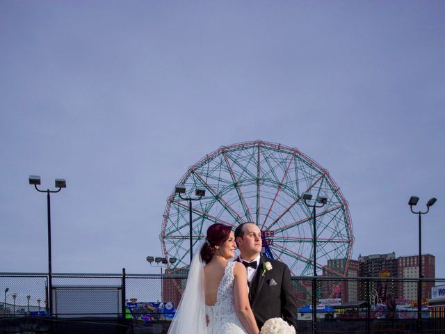 Louis and Alyssa&apos;s Wedding in Brooklyn, New York 41