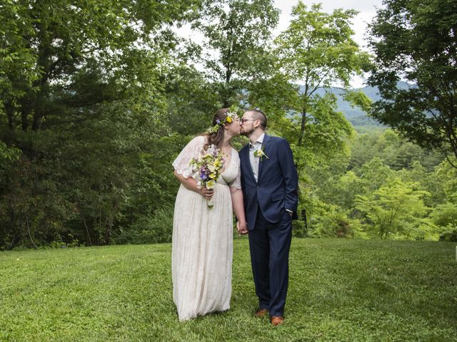 Joe and Autum&apos;s Wedding in Asheville, North Carolina 12