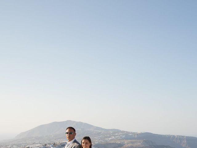 Tanja and Zoran&apos;s Wedding in Santorini, Greece 5