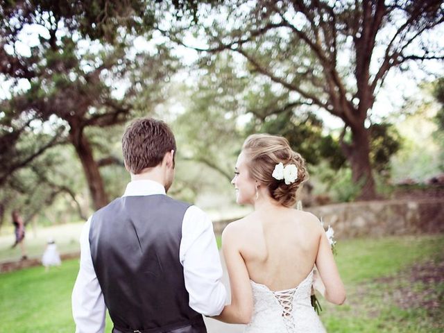 Sarah and Cody&apos;s Wedding in San Antonio, Texas 1
