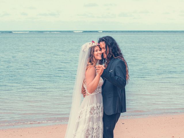 Emmy and Mingmar&apos;s Wedding in Hanalei, Hawaii 17