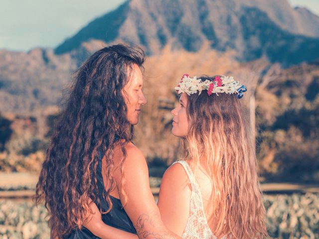 Emmy and Mingmar&apos;s Wedding in Hanalei, Hawaii 20