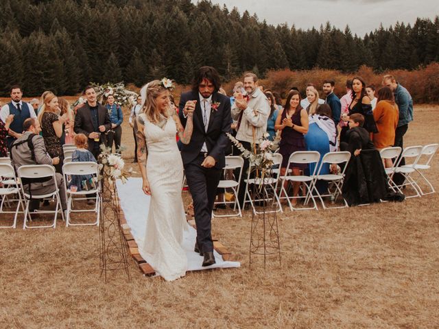 Jake and Jessie&apos;s Wedding in Sublimity, Oregon 55