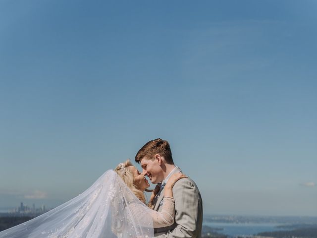 Lucas and Nicki&apos;s Wedding in Bellevue, Washington 121