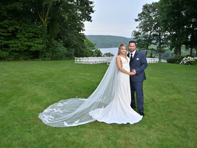 Blake and Megan&apos;s Wedding in Portland, Connecticut 13