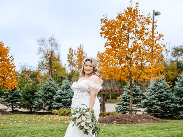 Oscar and Isabel's Wedding in Joliet, Illinois 7