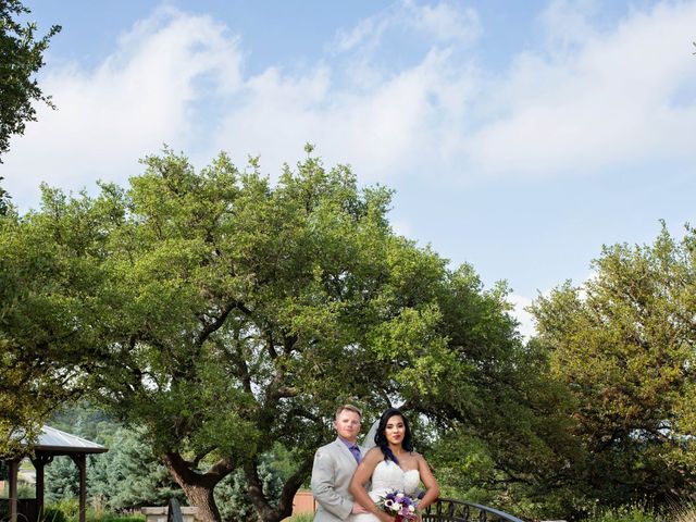 Reed and Tiffany&apos;s Wedding in Boerne, Texas 16
