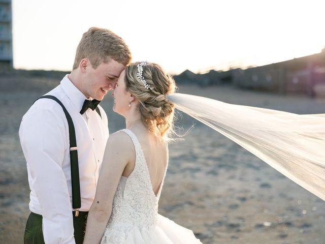 Cody and Becca&apos;s Wedding in Kitty Hawk, North Carolina 190