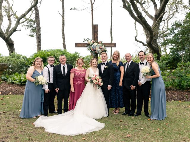 Cody and Becca&apos;s Wedding in Kitty Hawk, North Carolina 319