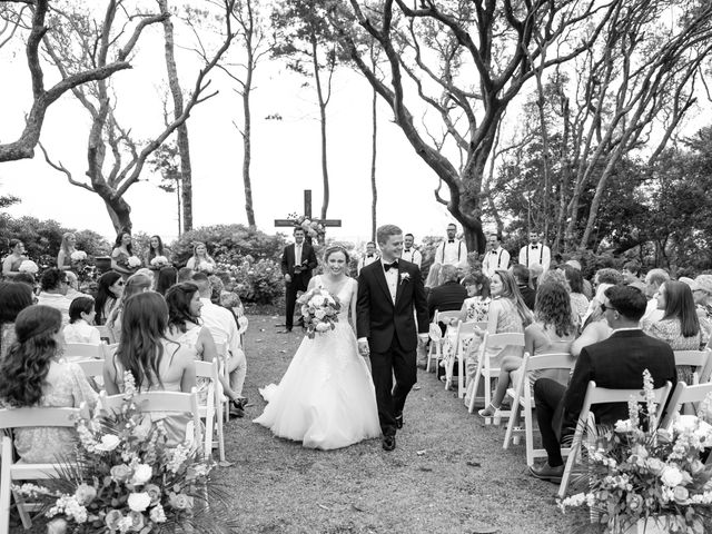 Cody and Becca&apos;s Wedding in Kitty Hawk, North Carolina 356