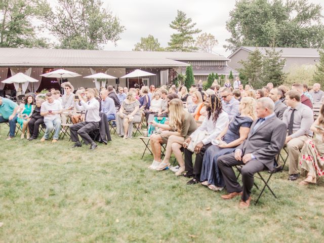 Dilan and Julia&apos;s Wedding in Mount Sterling, Ohio 8