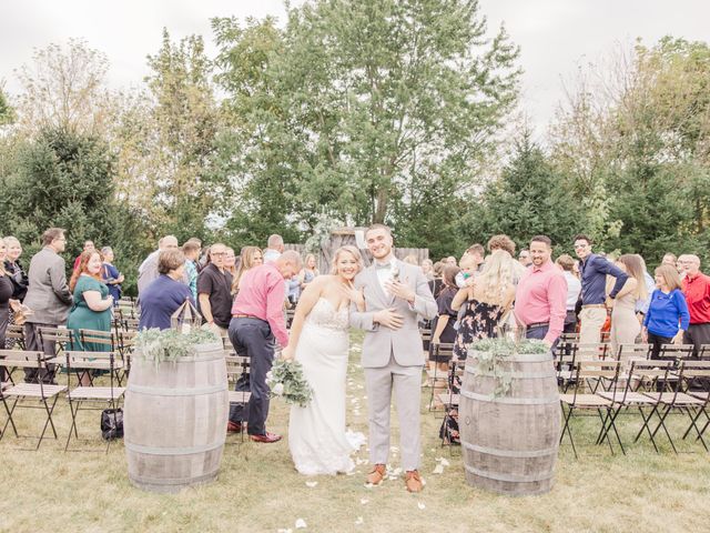 Dilan and Julia&apos;s Wedding in Mount Sterling, Ohio 12