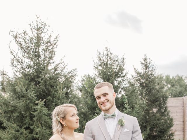 Dilan and Julia&apos;s Wedding in Mount Sterling, Ohio 19