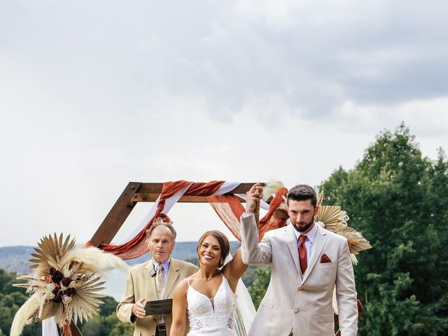 Brody and Anna's Wedding in Silver Point, Tennessee 15