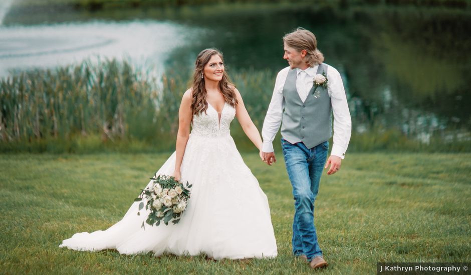 Amanda and Tyler's Wedding in Lawrenceburg, Kentucky