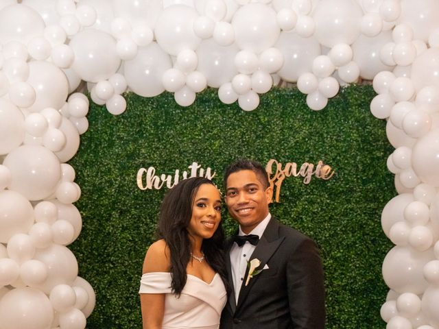 Osagie and Christy&apos;s Wedding in Miami, Florida 10