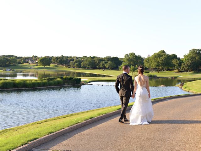 Tate and Stephanie&apos;s Wedding in Dallas, Texas 11