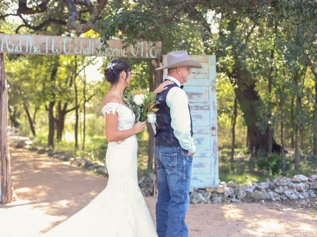 Kassie and Creston&apos;s Wedding in Temple, Texas 11