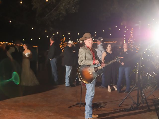 Kassie and Creston&apos;s Wedding in Temple, Texas 36