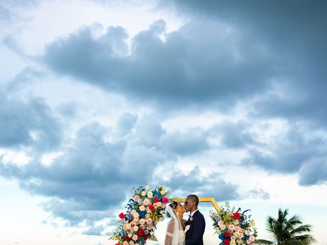 Raynard and Allison&apos;s Wedding in Cancun, Mexico 63