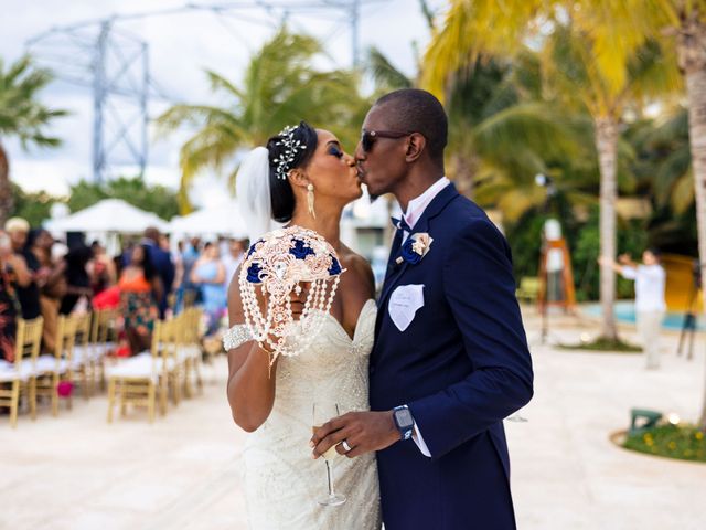 Raynard and Allison&apos;s Wedding in Cancun, Mexico 64