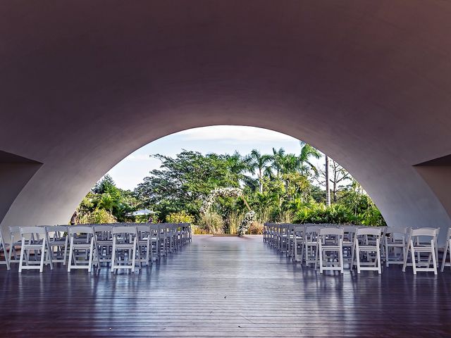 Thomas and Holly&apos;s Wedding in Cancun, Mexico 37