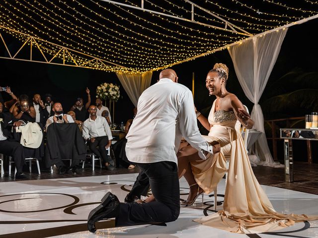 Byron and Ebony&apos;s Wedding in Cancun, Mexico 6