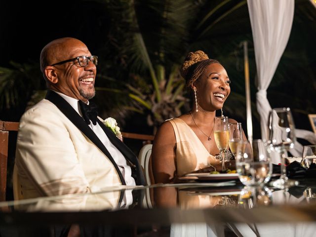 Byron and Ebony&apos;s Wedding in Cancun, Mexico 11