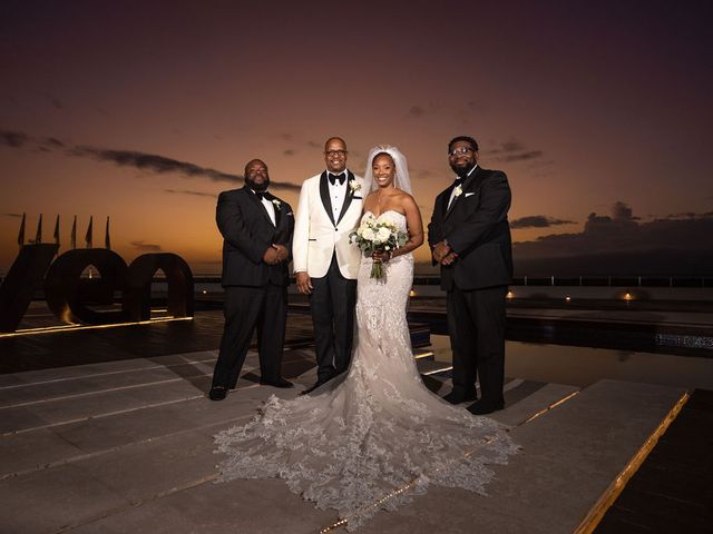 Byron and Ebony&apos;s Wedding in Cancun, Mexico 41