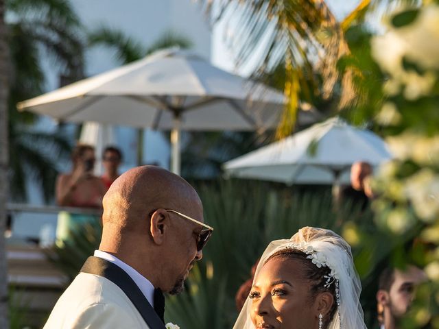 Byron and Ebony&apos;s Wedding in Cancun, Mexico 51