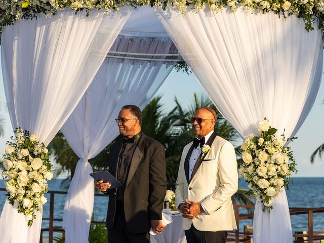Byron and Ebony&apos;s Wedding in Cancun, Mexico 59