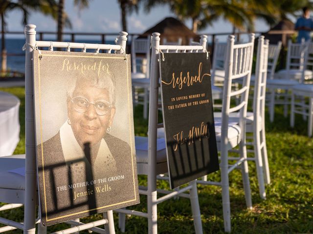 Byron and Ebony&apos;s Wedding in Cancun, Mexico 64