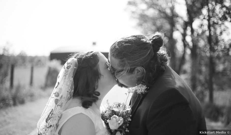 Heaven and Bear's Wedding in Corinth, Kentucky