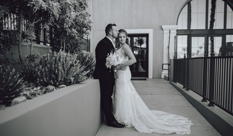 Michael  and Shelby 's Wedding in Henderson, Nevada