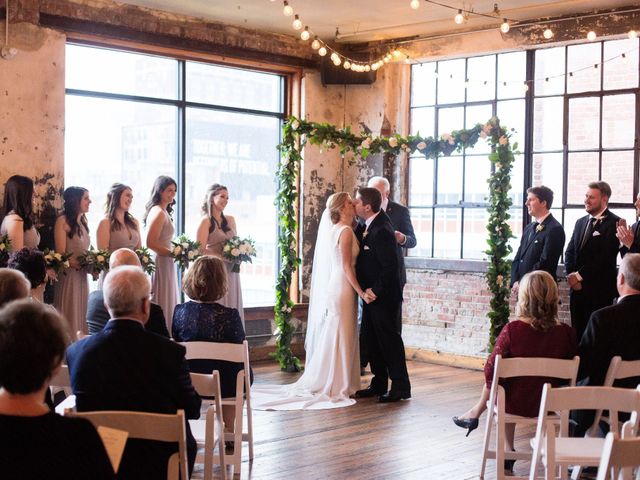 Austin and Mackenzie&apos;s Wedding in Kansas City, Kansas 24