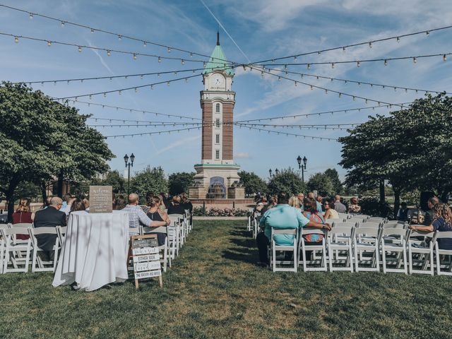 Gerald and Nicole&apos;s Wedding in Perrysburg, Ohio 10