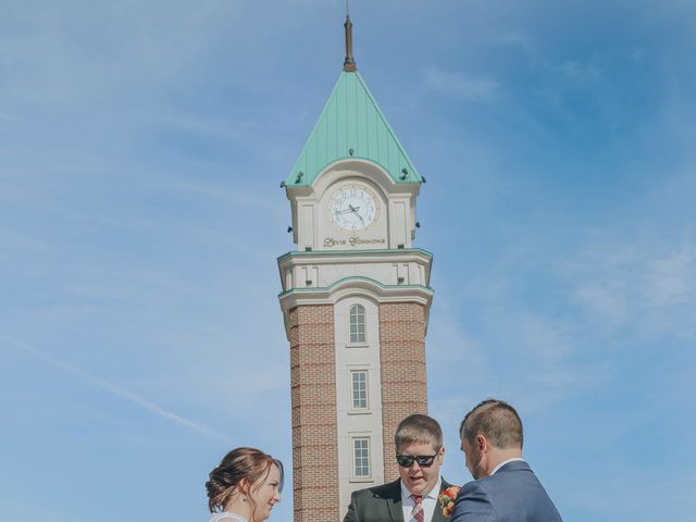 Gerald and Nicole&apos;s Wedding in Perrysburg, Ohio 20