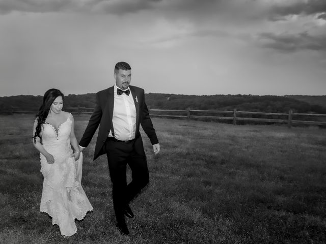 Jesse and Deisi&apos;s Wedding in Ridgedale, Missouri 9