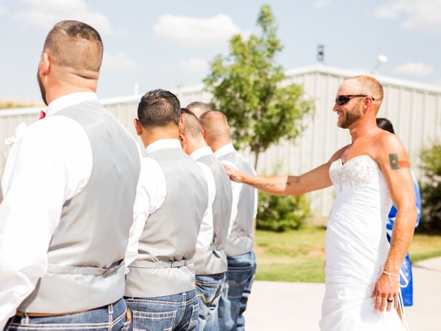 Cody and Brittany&apos;s Wedding in Amarillo, Texas 14