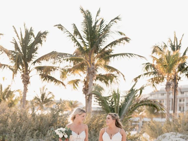 Mikayla and Brooke&apos;s Wedding in Cancun, Mexico 54