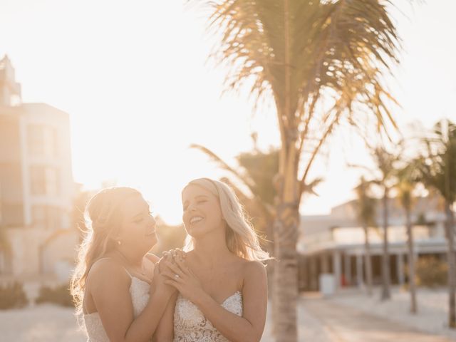 Mikayla and Brooke&apos;s Wedding in Cancun, Mexico 65