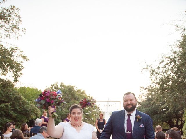 Joshua  and Jennifer &apos;s Wedding in San Antonio, Texas 13