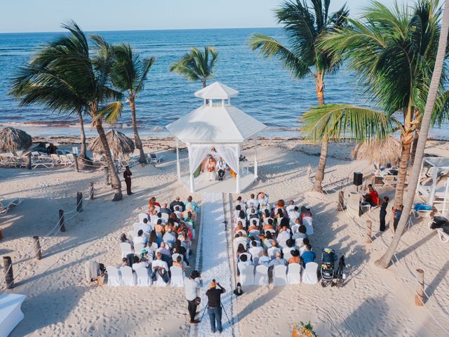 Jonathan and Uraidah&apos;s Wedding in Punta Cana, Dominican Republic 30