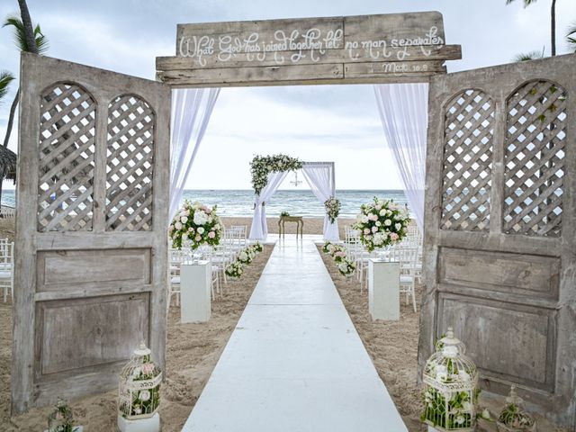 Damon and Ellie&apos;s Wedding in Punta Cana, Dominican Republic 60