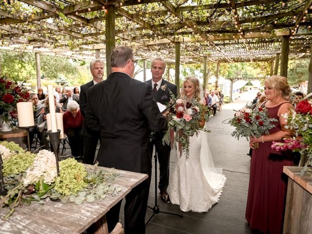 John and Lisa&apos;s Wedding in Northfield, Minnesota 10
