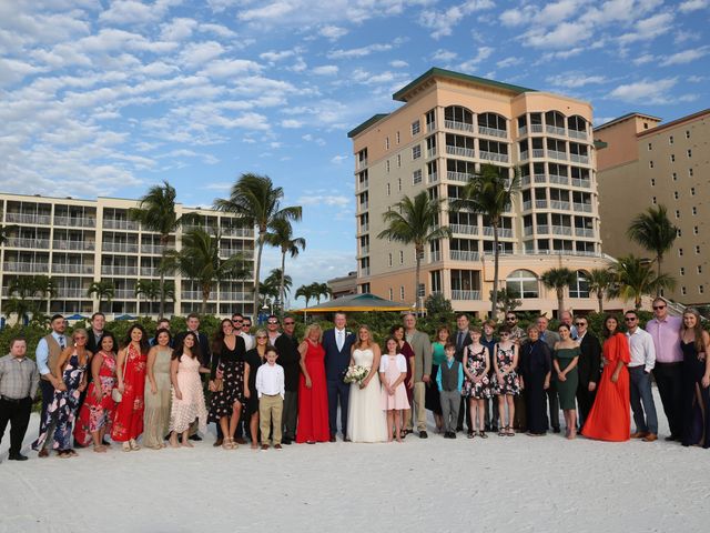 Will and Chrissy&apos;s Wedding in Fort Myers Beach, Florida 17