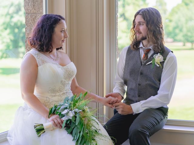 Ryan and Ashley&apos;s Wedding in Albany, Oregon 15