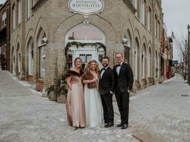 Kate and Drew&apos;s Wedding in Milwaukee, Wisconsin 22