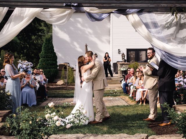 Jared and Britney&apos;s Wedding in Hicksville, Ohio 34
